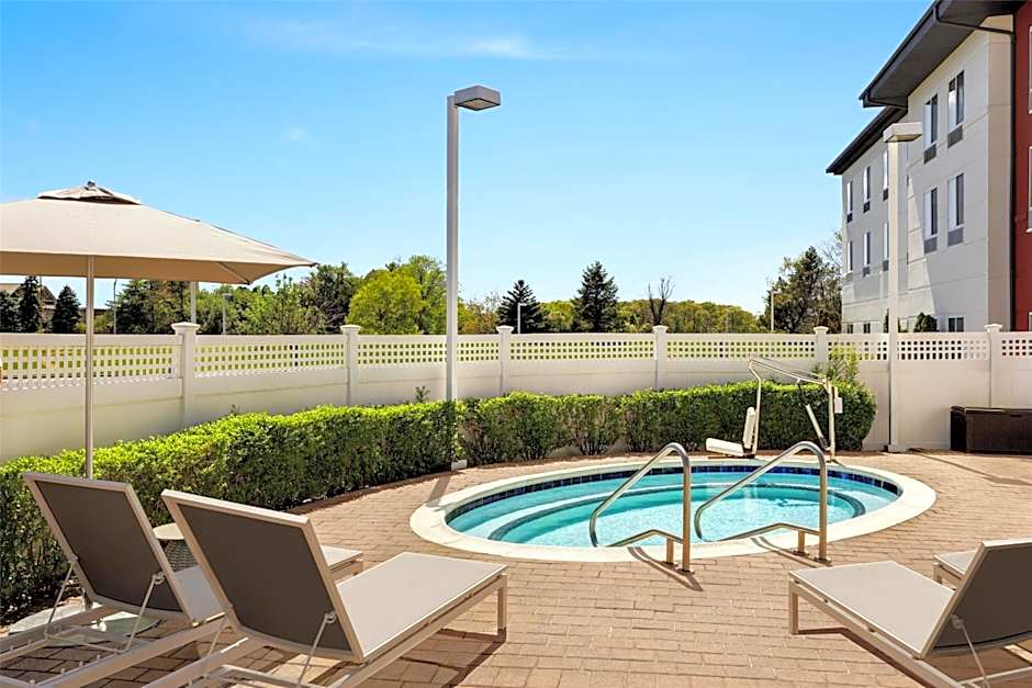 Hilton Garden Inn Riverhead