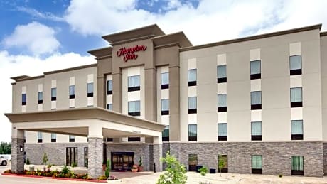 Hampton Inn and Suites Snyder