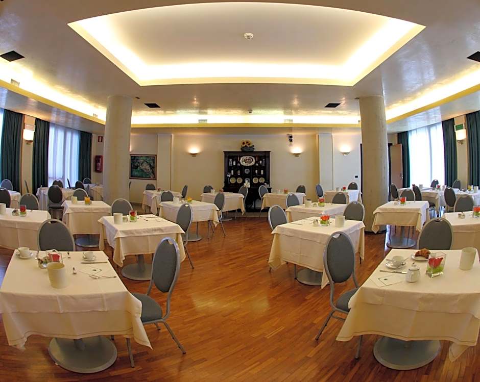 Best Western Hotel Dei Cavalieri