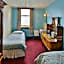 Astor Private Hotel