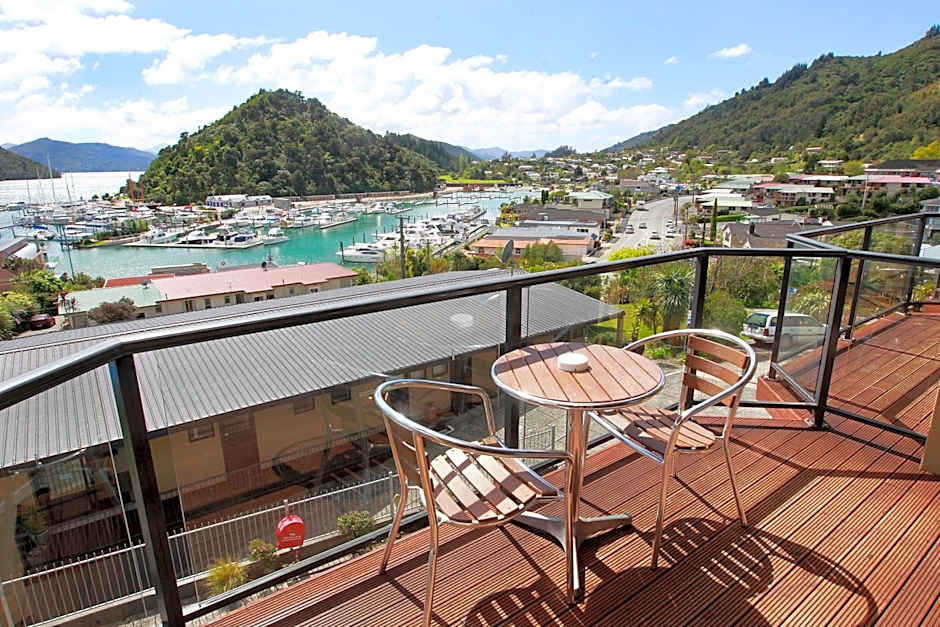 Harbour View Motel