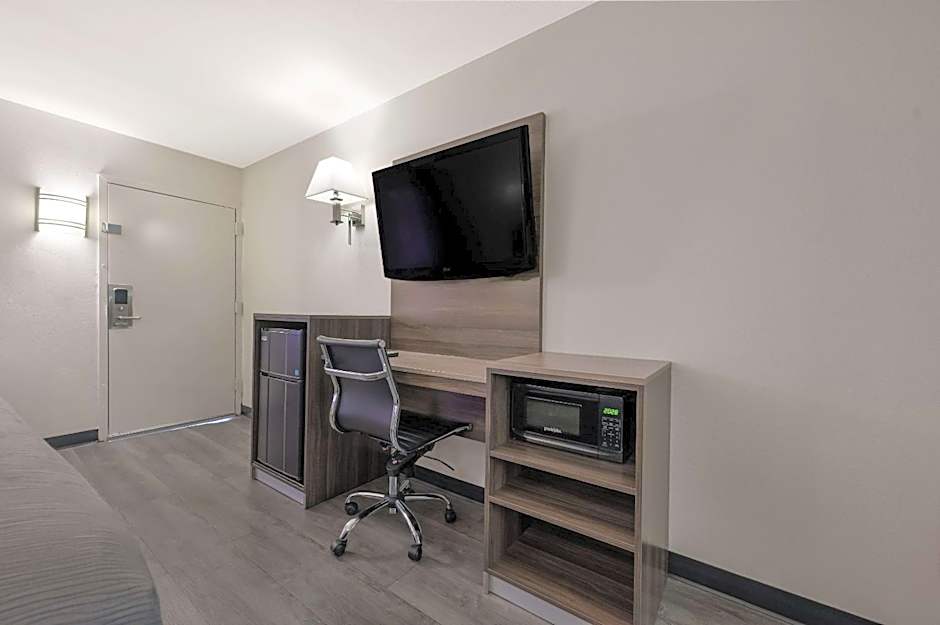 Quality Inn Gadsden - Attalla