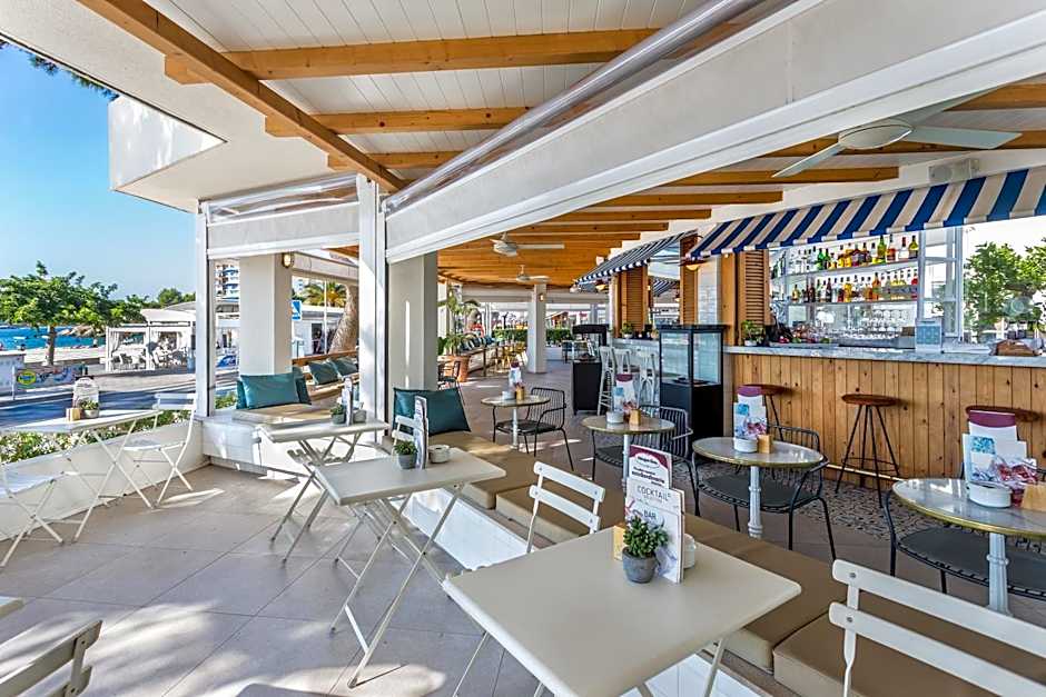 FERGUS Style Palmanova - Adults Only