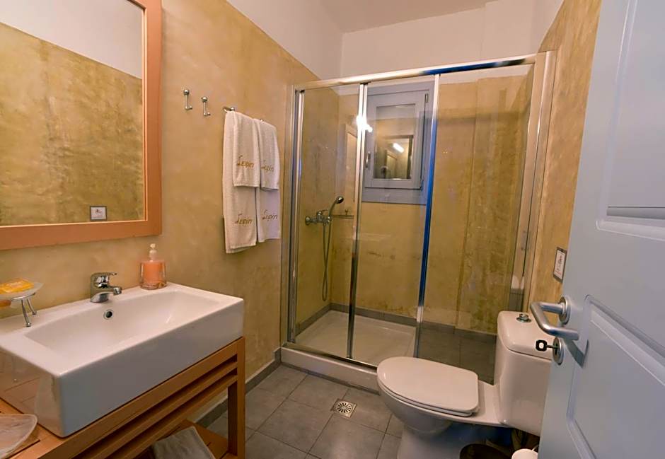 2 Beds — 5 fotoğraftan 1. fotoğraf