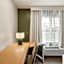 Spark by Hilton Freeport