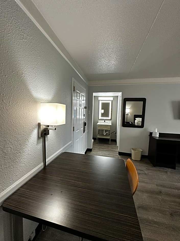 Motel 6 Hazelwood