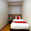 Super OYO 977 Hong Kong Suites