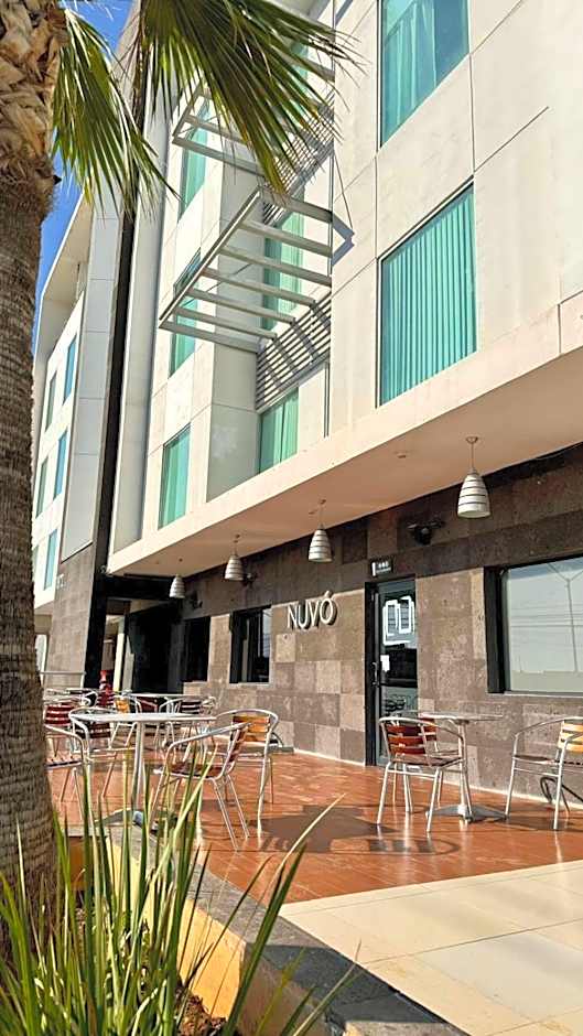Hotel Nuvo