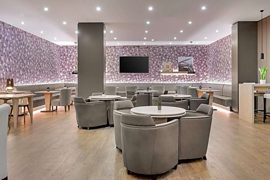 AC Hotel by Marriott Porto