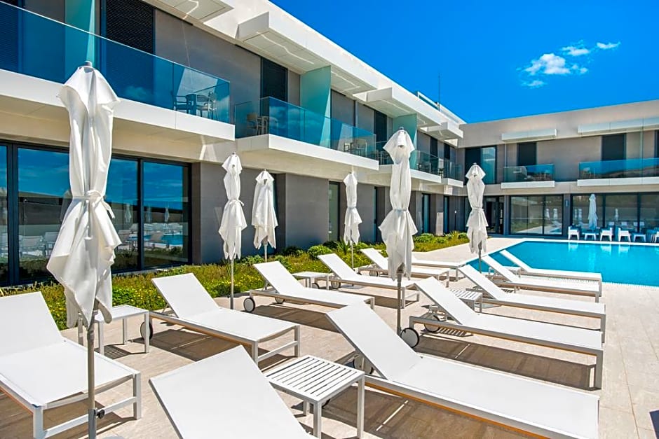 Vila Baleira Village