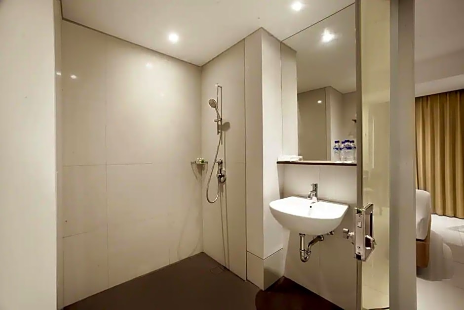 Signature Hotel Seminyak