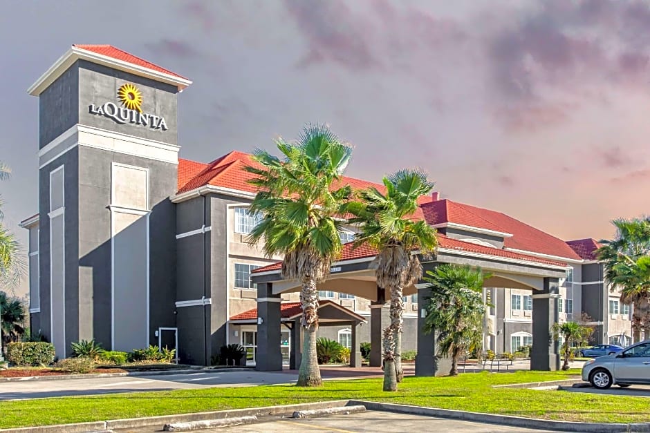 La Quinta Inn & Suites by Wyndham Hammond