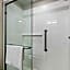 Best Western Plus Bolivar Hotel & Suites