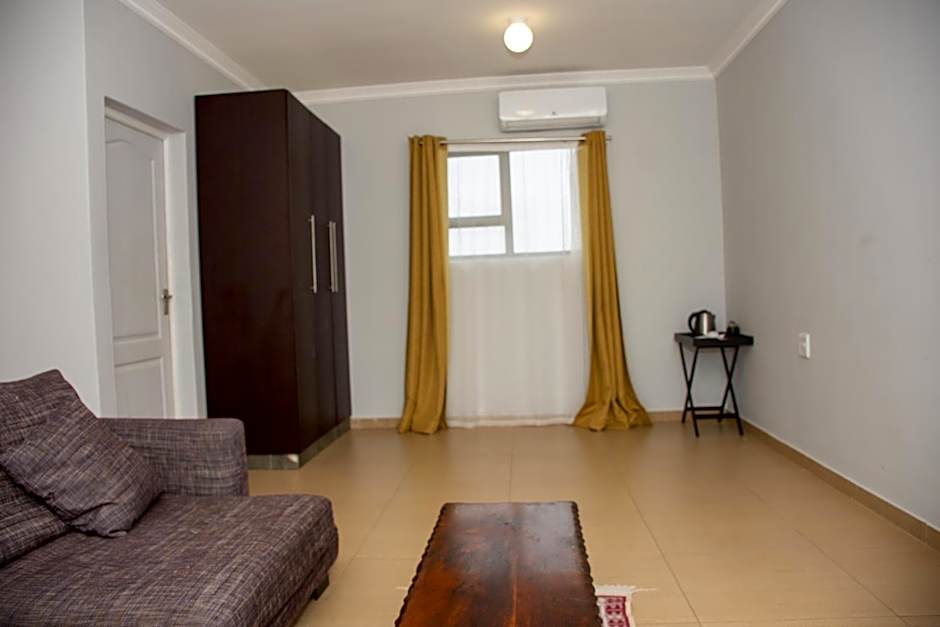 Vikamana Guest House