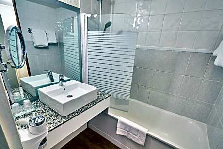 Triple Room with Sofa Bed