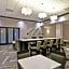 Hampton Inn By Hilton & Suites Los Angeles Burbank Airport