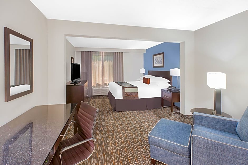 Wingate by Wyndham Sylvania/Toledo