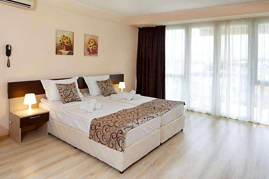 Apart Hotel Vechna R