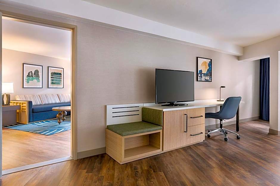 Hilton Garden Inn Monterey