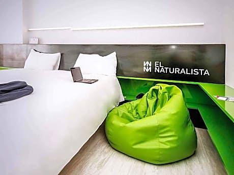 Standard room with 1 queen-size bed