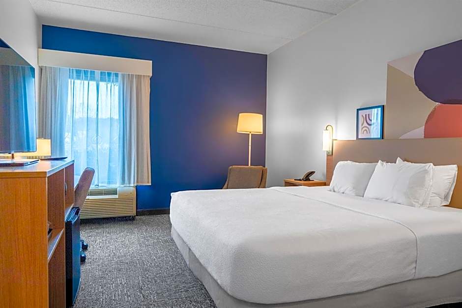Spark by Hilton Atlanta-Town Center/Kennesaw