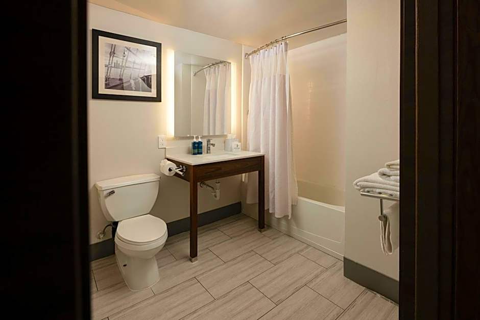 Four Points by Sheraton Detroit Novi
