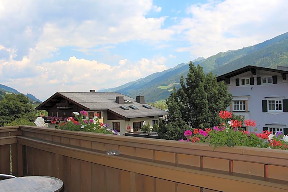 Hotel in the HEART of the Alps