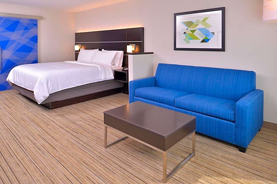 Holiday Inn Express And Suites Olathe West By IHG