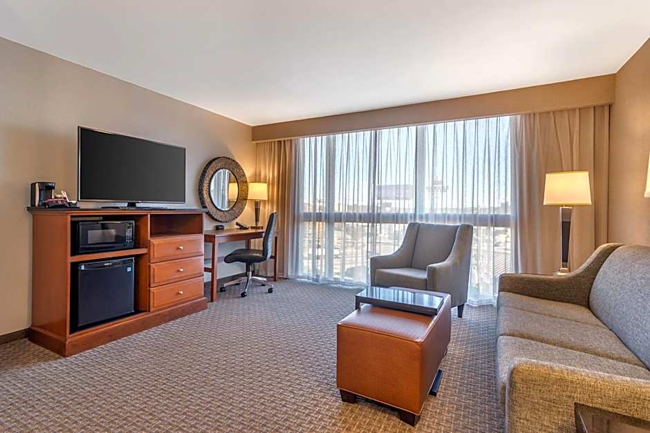 Drury Inn & Suites Atlanta Airport