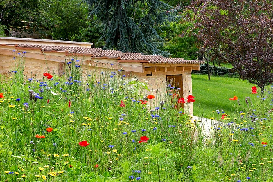 Aux Bories de Marquay, chambres d'hôtes B&B avec piscine et SPA près de Sarlat