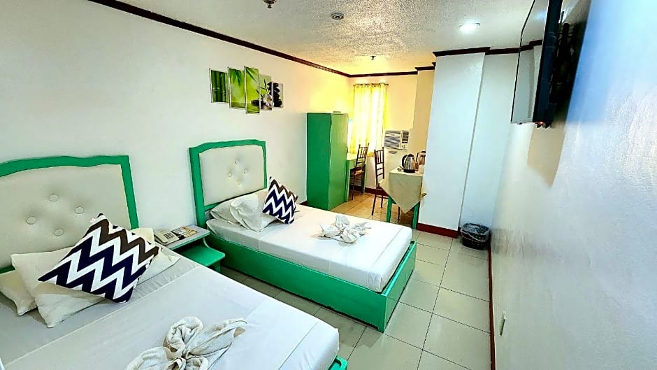 Demiren Hotel and Restaurant