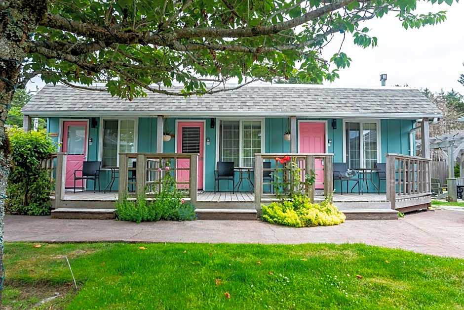 Inn at Haystack Rock