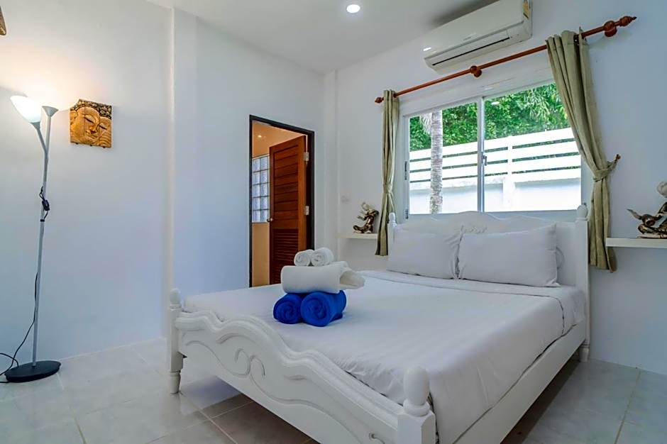 Jasmine Pool Villa in Nai Harn