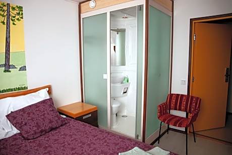 Large Single Room