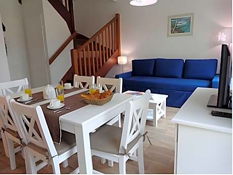 One Bedroom Accessible Apartment