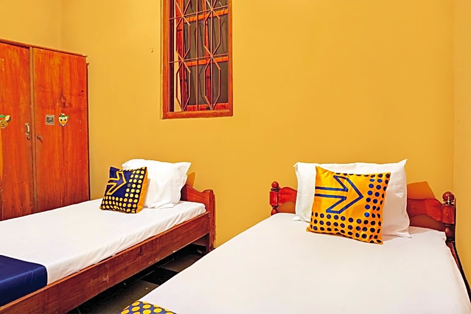 SPOT ON 92450 Homestay Simpang Panji Suroso Syaria