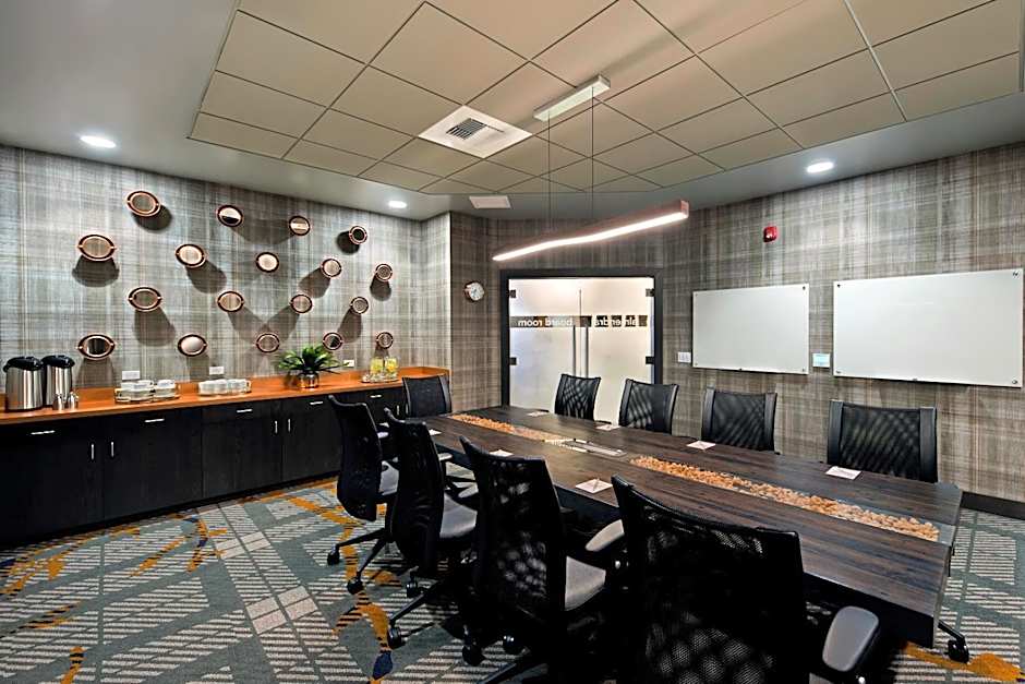 Oxford Suites Paso Robles