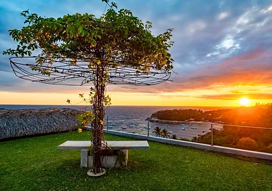 Casa Cascada - Adults Only