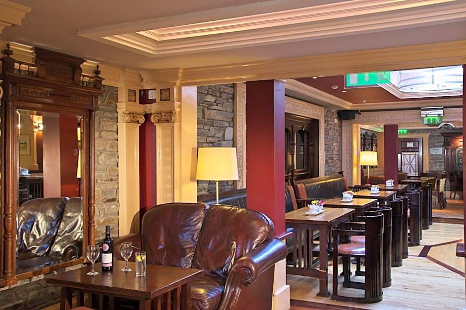 Castle Hotel Macroom