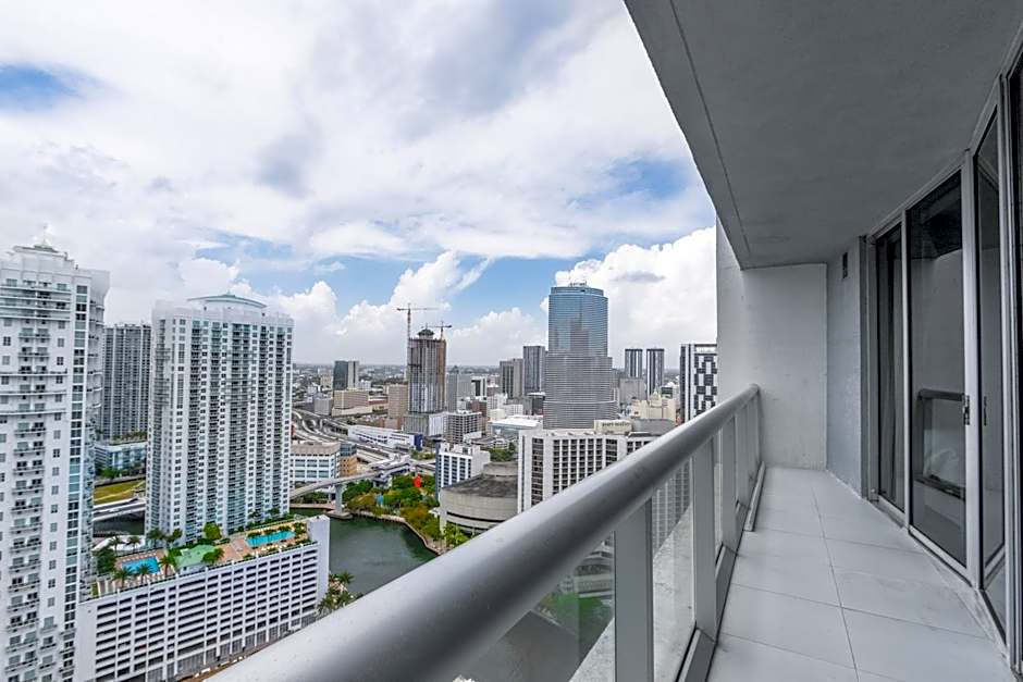 Limited time Deal 1BR 1BATH Located at ICON Brickell