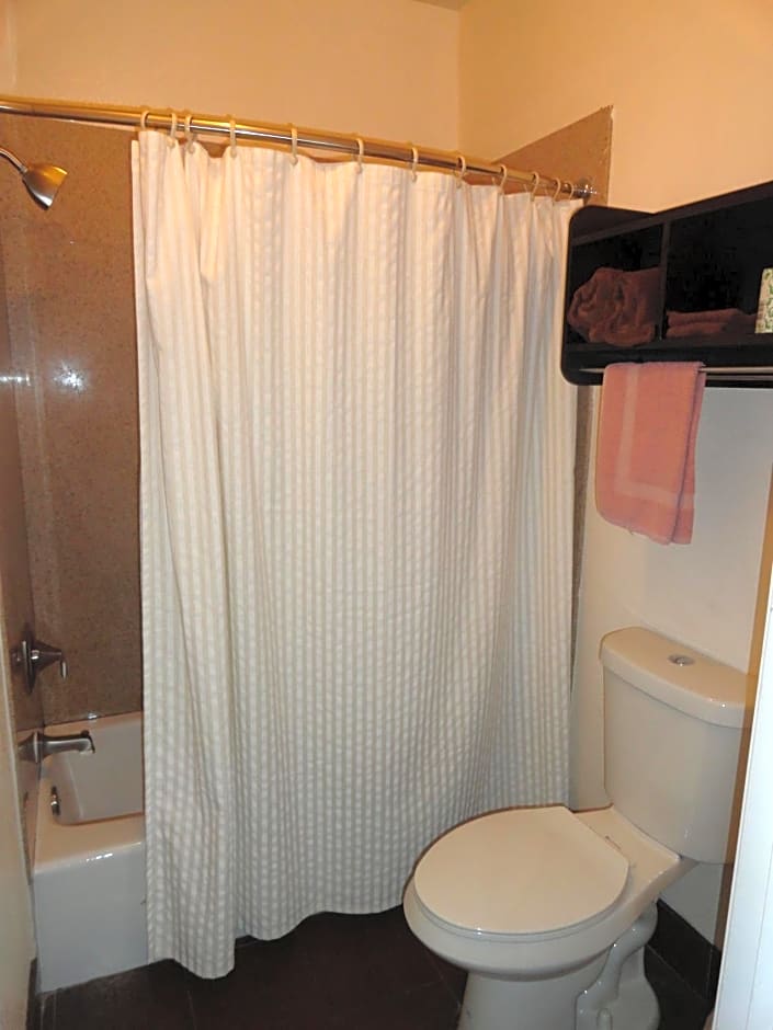 Americas Best Value Inn Brownsville