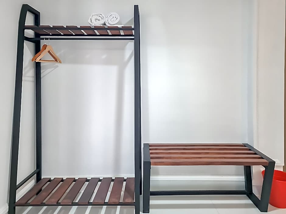 Sans Hotel Grand Sabaraya Cikampek