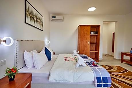 Family Room with Sea View