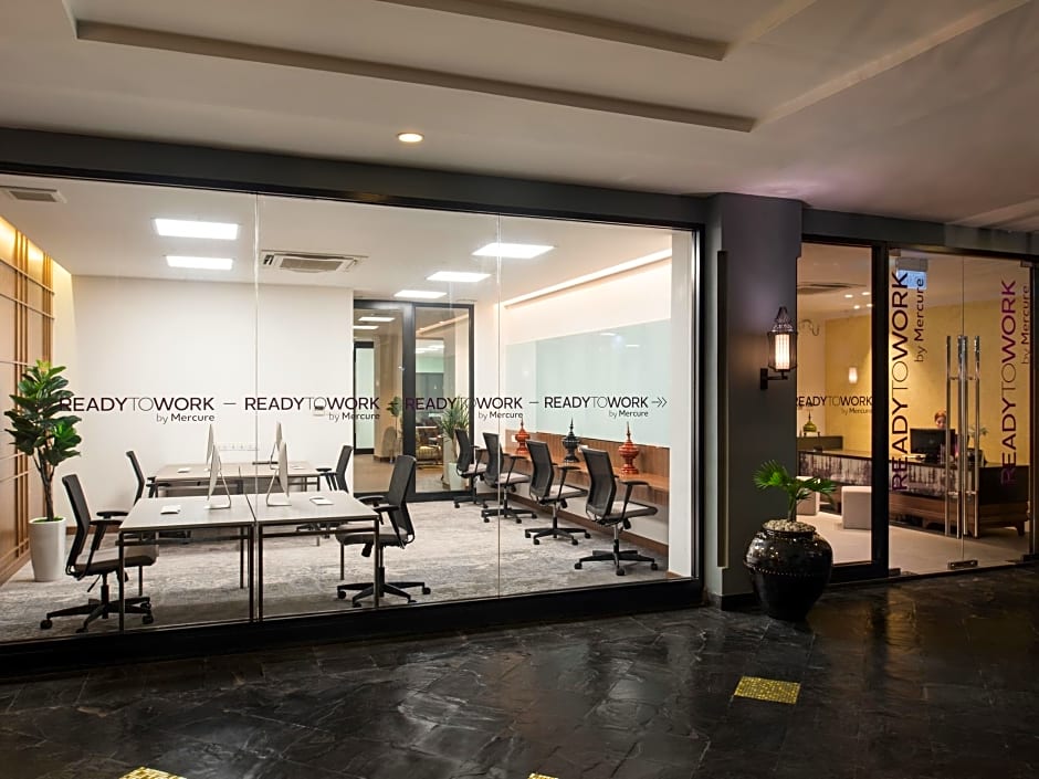 Mercure Yangon Kaba Ay