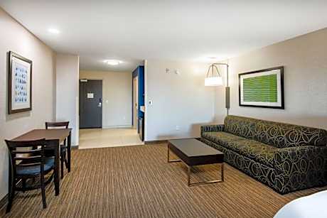 Queen Suite with Two Queen Beds