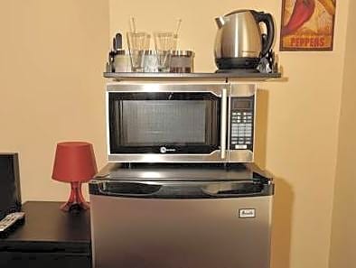 Midwood Suites Brooklyn