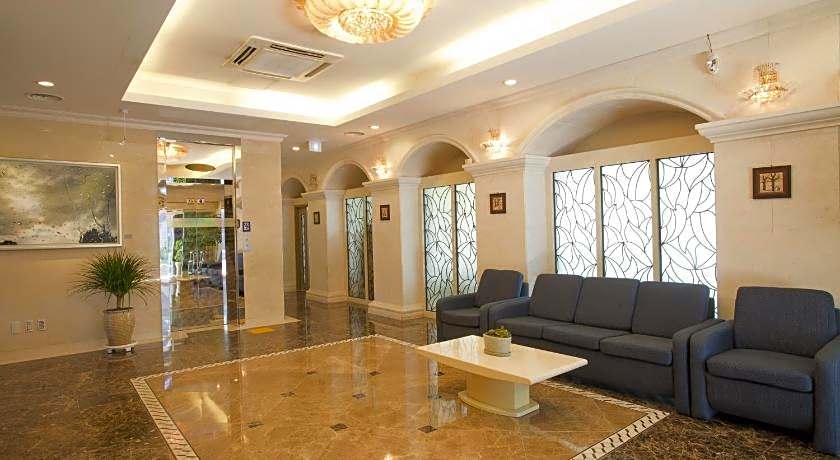Elin Hotel
