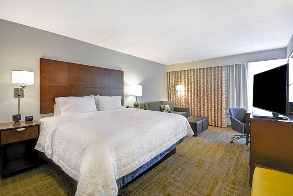 Hampton Inn Chicago-Naperville