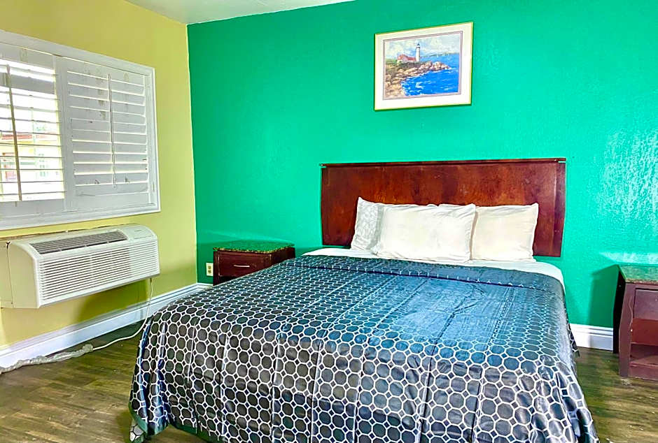 Long Beach Motel