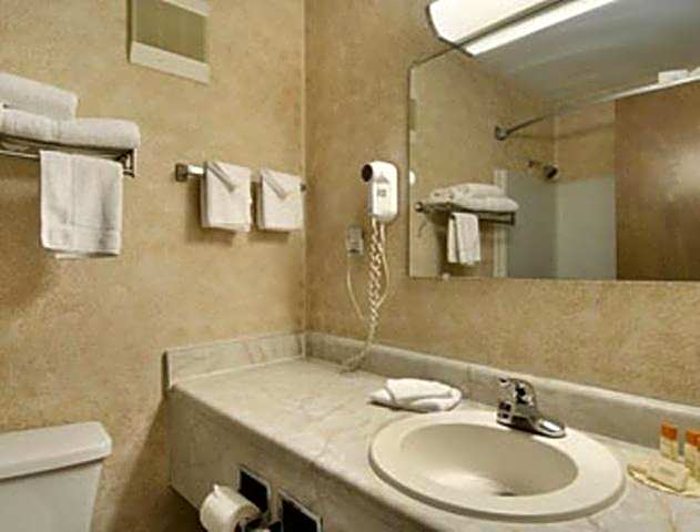 Days Inn by Wyndham Middletown